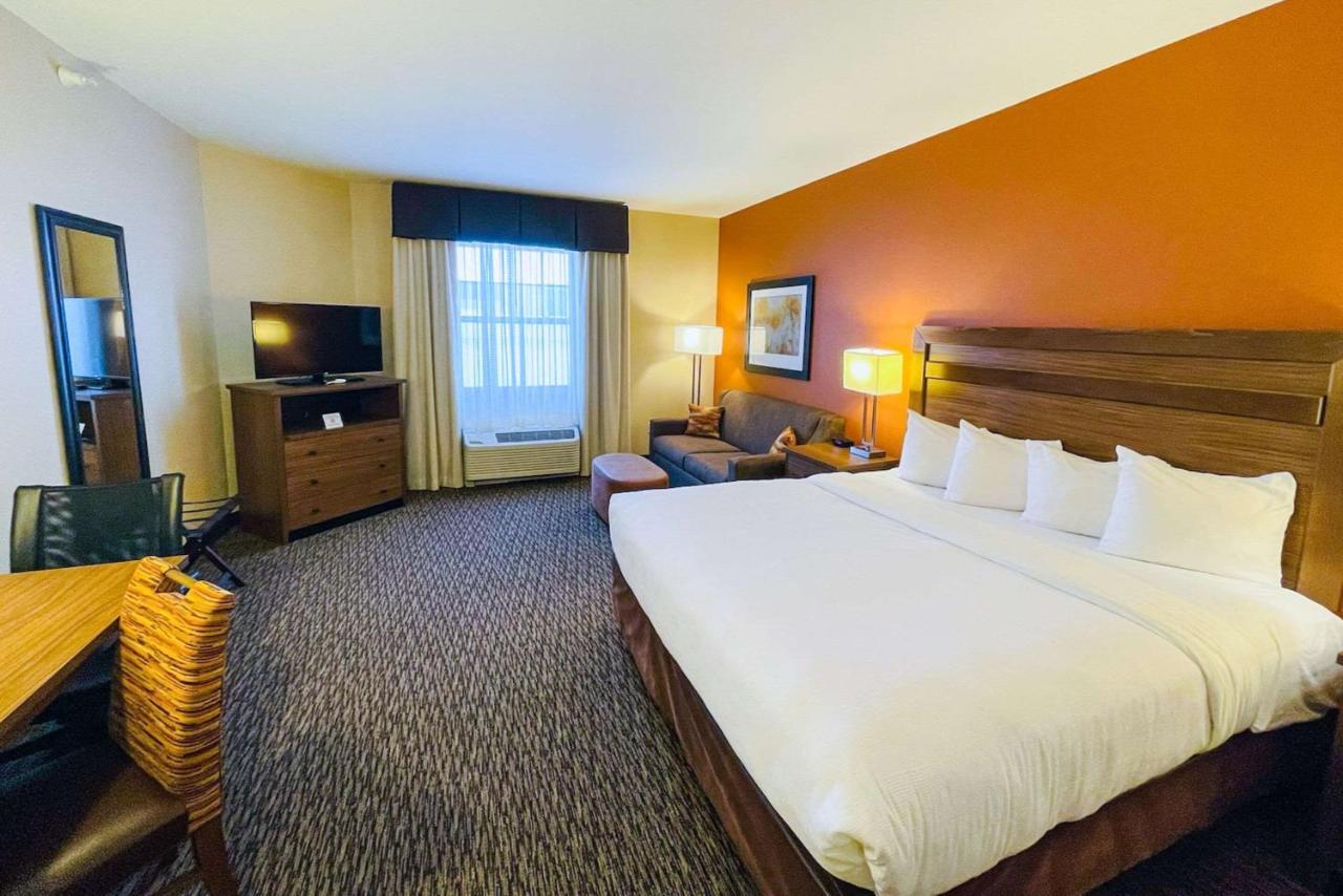 Mainstay Suites Watford City - Event Center Экстерьер фото