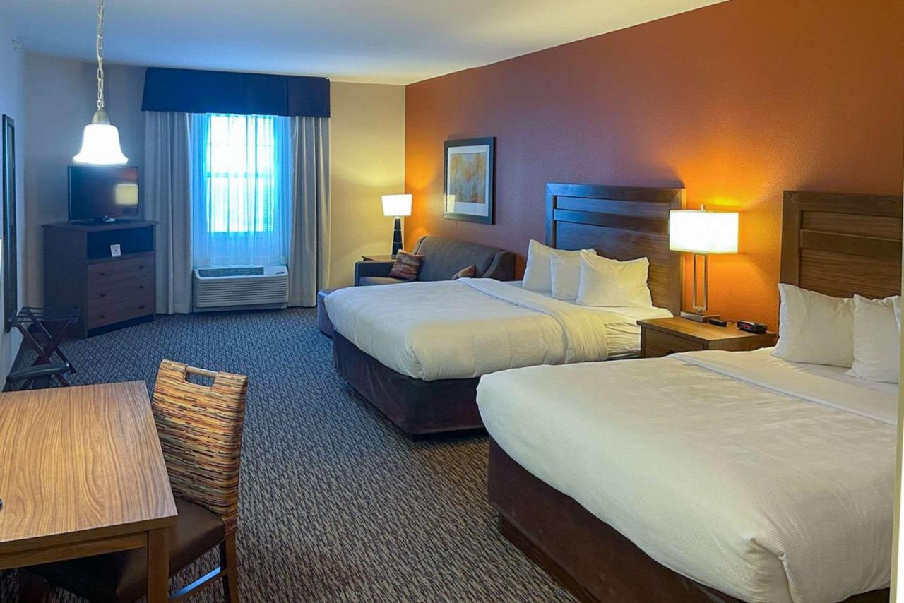 Mainstay Suites Watford City - Event Center Экстерьер фото