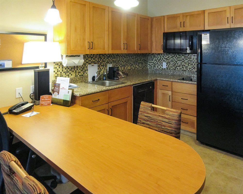 Mainstay Suites Watford City - Event Center Экстерьер фото