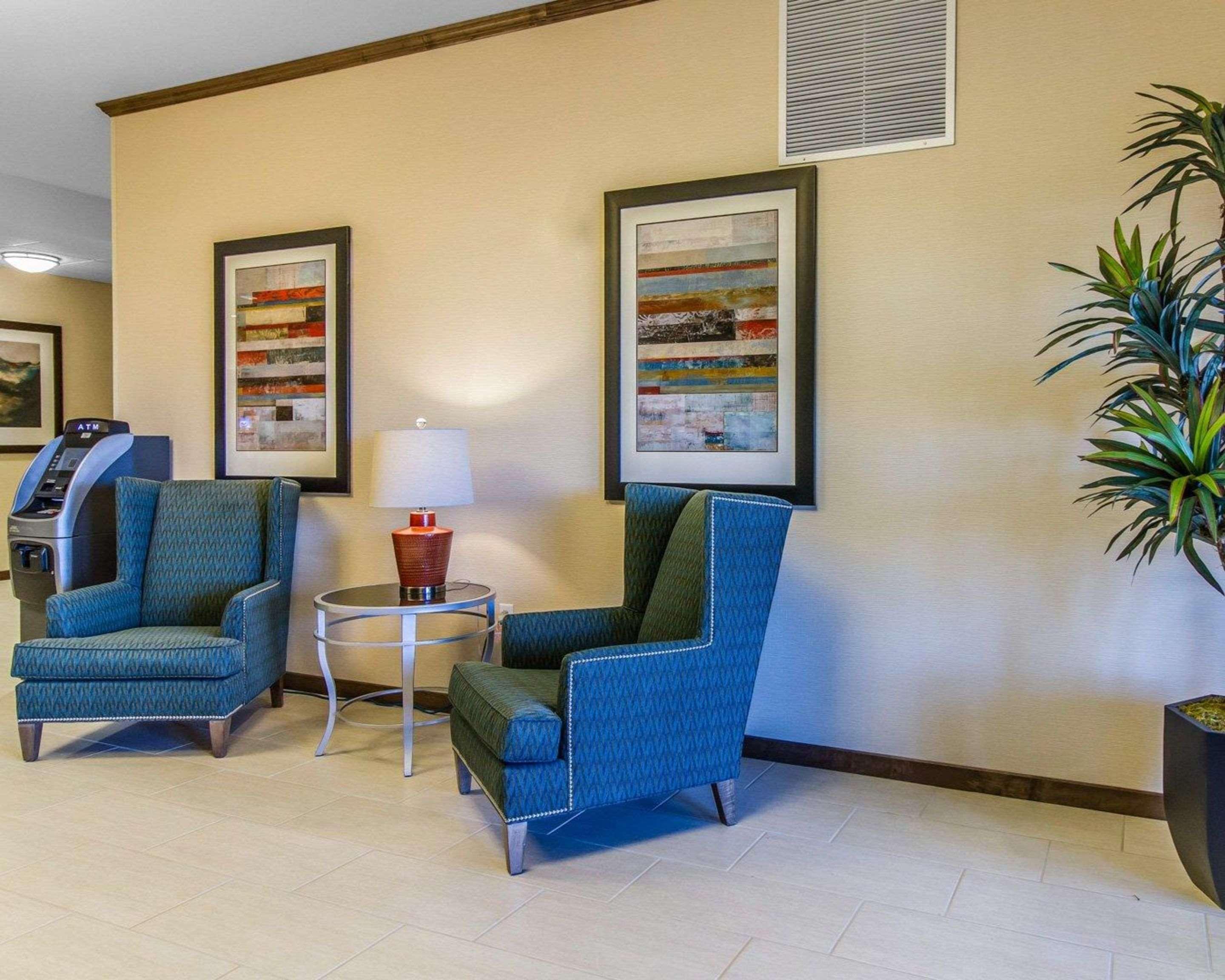 Mainstay Suites Watford City - Event Center Экстерьер фото