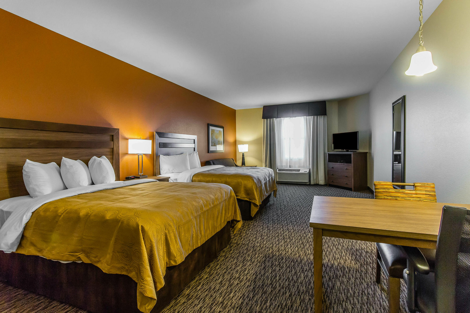 Mainstay Suites Watford City - Event Center Экстерьер фото